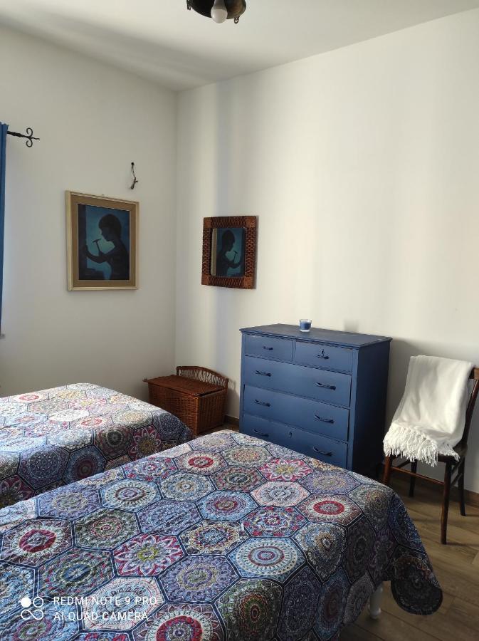 La Casa Di Giulio - Holiday Home อิโซลา เดลเล เฟมมิเน ภายนอก รูปภาพ